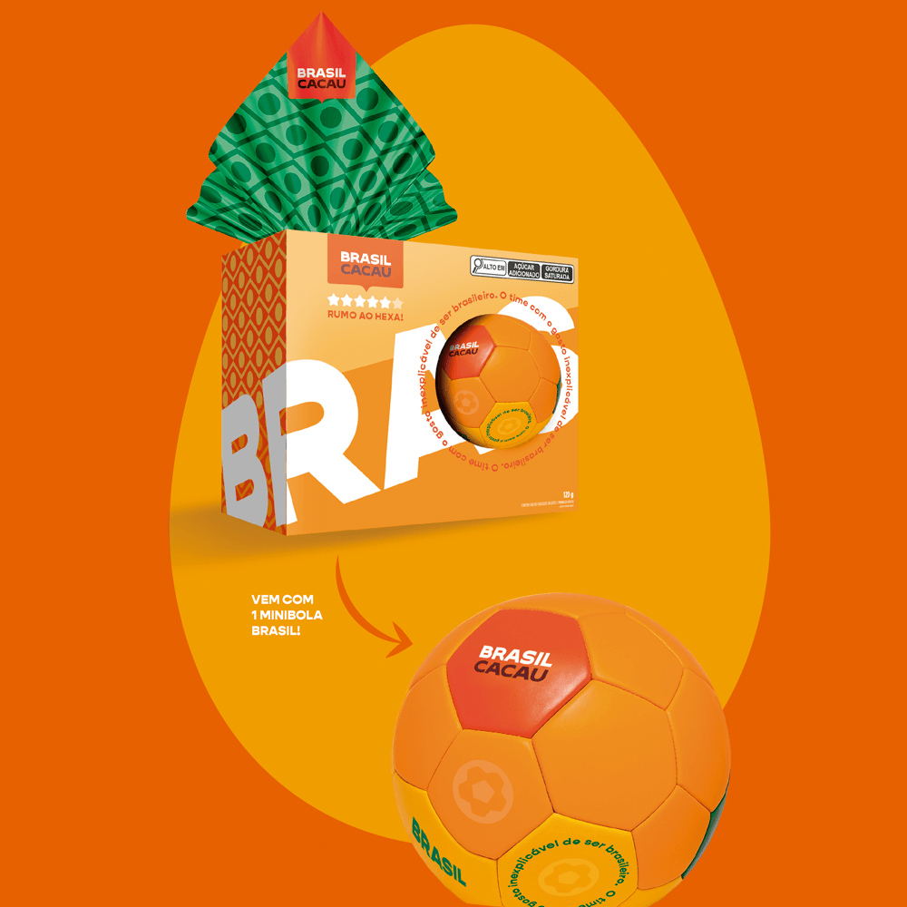 Ovo de Páscoa com Minibola de Futebol Brasil 120g